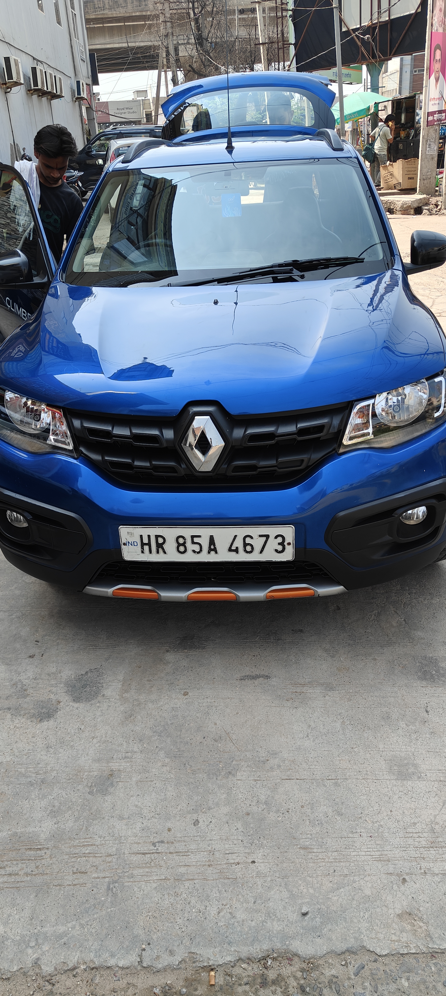 Renault Kwid RXT photo 1